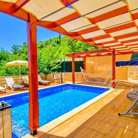 Nature With Pool And Jacuzzi Villa Cukurbag (Kas)