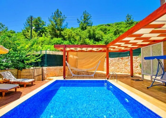 Nature With Pool And Jacuzzi Villa Cukurbag (Kas)